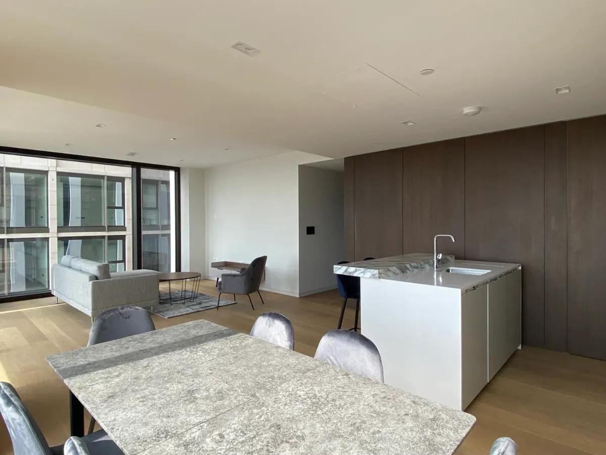 Luxury Sophia 4 Bedroom 8 Sleeps Appartamento Londra